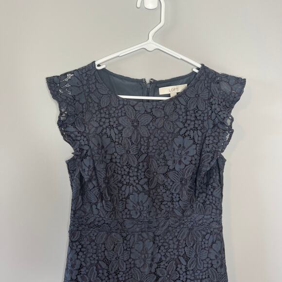 LOFT Blue Dress with Capped Sleeves Size 6P Petites - Picture 3 of 16